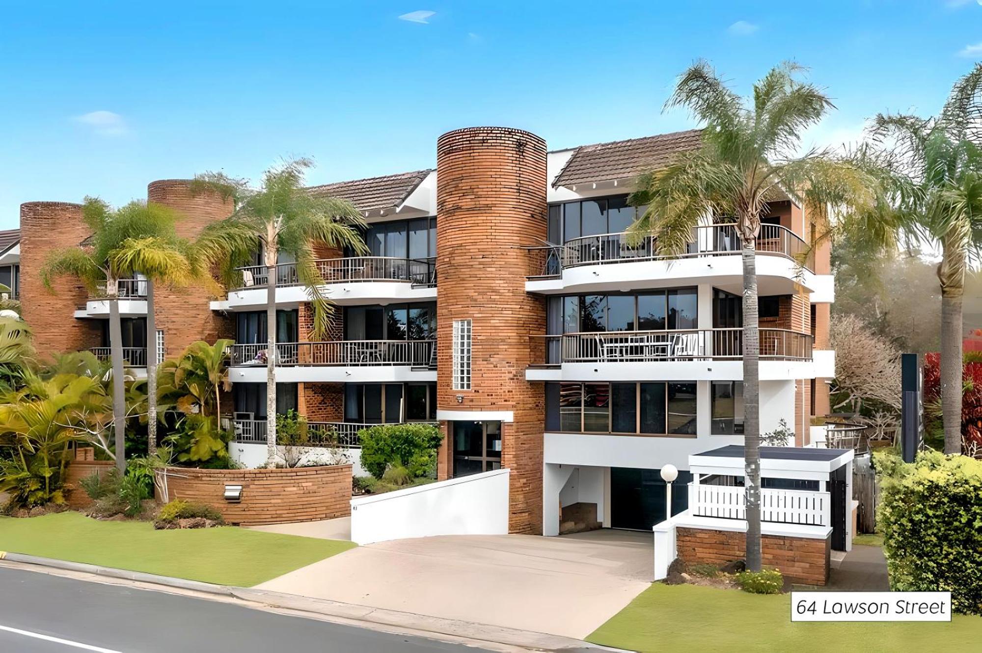 Byron Pacific Apartments - On Clarkes Beach Byron Bay Exteriör bild
